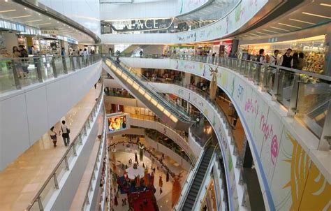 Apm The Largest Shopping Mall In Kwun Tong Hong Kong Hong Kong Shopping Mall Shopping Malls