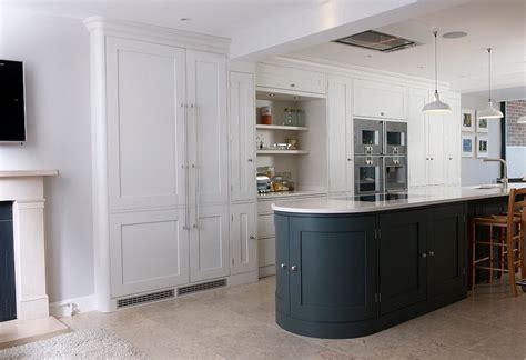 Sometimes it looks grey, other times it looks a little more green. A Bespoke Kitchen in Holland Park, London by Tim Moss ...