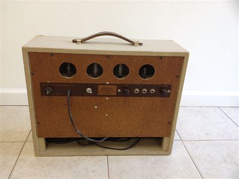 Vintage 1960s Danelectro Corporal 132 Amp Reverb