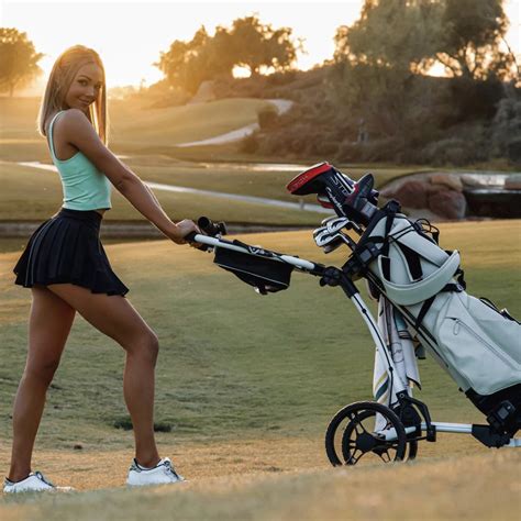 Claire Hogle’s ‘kind of crazy’ rise in the golf influencer world