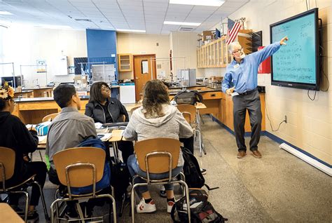 Curriculum From Mercer Team Brings Physics To Life For High School