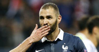 يقابل منتخب فرنسا نظيره سويسرا ، مساء اليوم الإثنين على ملعب أرينا ناسيونالا بالعاصمة الرومانية بوخارست، ضمن الهجوم: وثيقة مُسربة تكشف إستدعاء بنزيما لقائمة منتخب فرنسا في ...