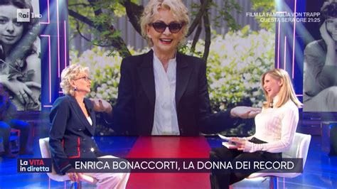 La Vita In Diretta 201920 Enrica Bonaccorti Vite Da Condominio 28112019 Video Raiplay