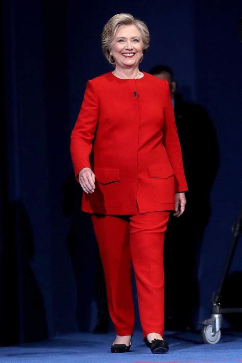 Getty kamala harris with doug emhoff at a memorial for victims of the coronavirus pandemic at the lincoln memorial on the eve of the presidential inauguration on january 19, 2021 in washington, dc. Hillary Clinton's Most Fashionable Looks - Hillary Clinton ...