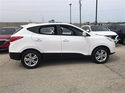 2013 hyundai tucson new car review autotrader. Pre-Owned 2013 Hyundai Tucson GLS FWD Sport Utility