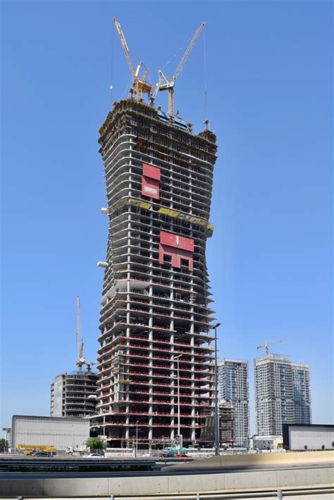 Unstudio Divulga Imagens Das Obras Da Torre Wasl Em Dubai Archdaily