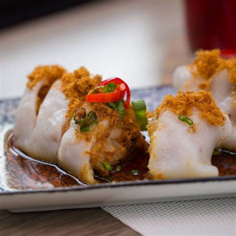 Daoxiang jiujia offers dim sum deals from monday to friday from early morning until 11:30, however they serve a huge selection of dim sum including all the standard dishes like fresh shrimp dumplings, rice noodles, steamed pork and shrimp dumplings and more. DOLLY DIM SUM - IOI City Mall Sdn Bhd