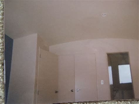 Our selection of curved ceiling panels come in various materials and styles, allowing for curved wood ceiling, curved plaster ceiling, or any other type of false ceiling. Palmerston North Plasterers