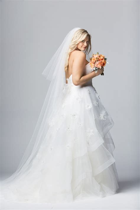 Rhom gamble breaux's wedding dress designer alin le kal launches new ready to wear collection. Plus Size Wedding Dresses From 10 of The Top Plus Size ...