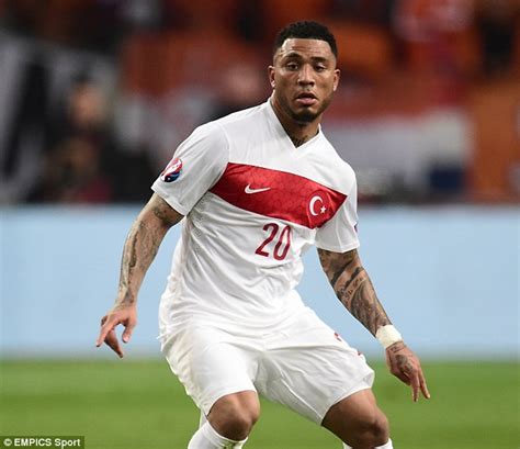 Kariyer istatistiklerini (forma giydiği maç, gol, kartlar) ve transfer geçmişini görüntüleyin. Colin Kazim-Richards says 'he can't stop smiling' after signing two-and-a-half year deal with ...