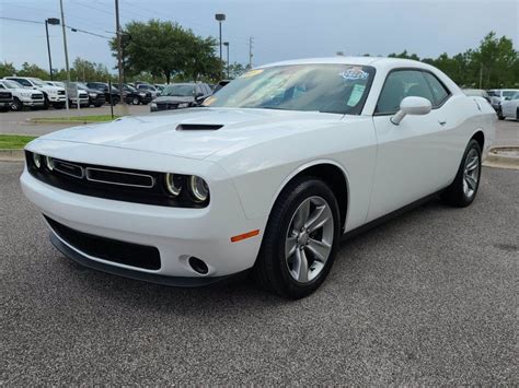 Certified Pre Owned 2019 Dodge Challenger Sxt 2dr Car In Fort Walton