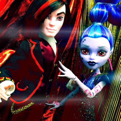 Kieran Valentine/merchandise | Monster High Wiki | FANDOM ...