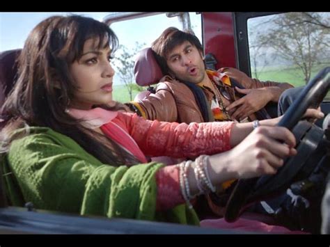 Ranbir Kapoor Pallavi Sharda Flirting Besharam Katrina Kaif Commitment Filmibeat