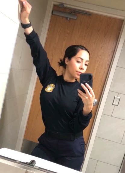 Photo Of Hot Border Patrol Agent Known As Ice Bae Goes Viral