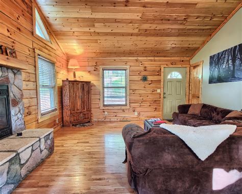 We did not find results for: Firefly Cabin - Hocking Hills - Old Man's Cave - Ohio