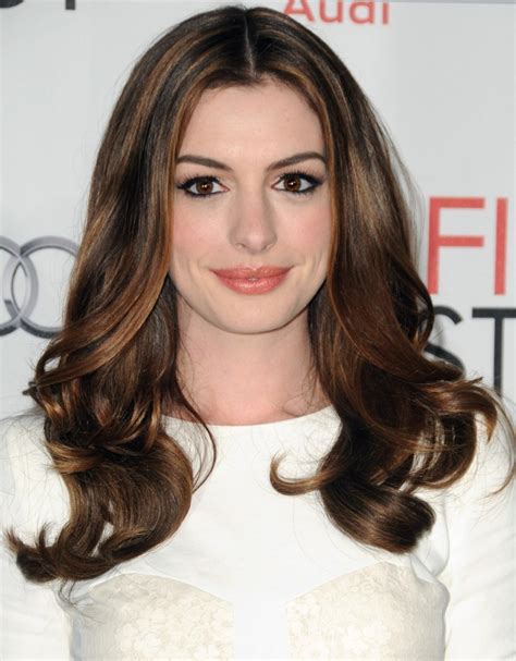 Anne Hathaway Medium Hair