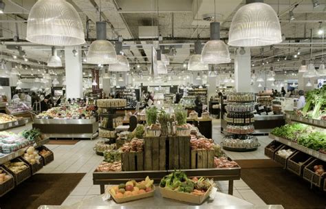 Freedom to eat when you want. La Grande Épicerie de Paris - Office de tourisme Paris