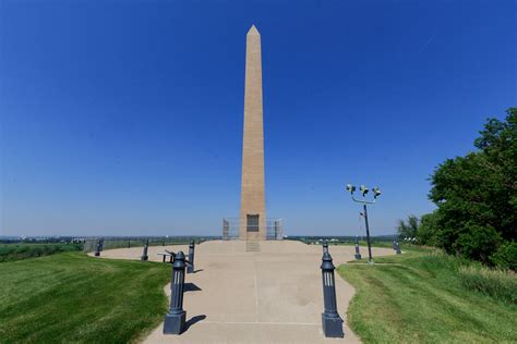 The Sergeant Floyd Monument In Iowa Is A Fascinationg Landmark