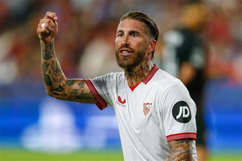 Sergio Ramos cambriolé pendant Séville Lens Espagne FC Séville 27