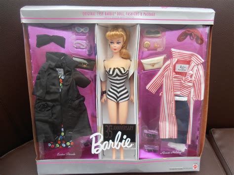 Mattel Th Anniversary Gift Set Barbie Doll Outfits