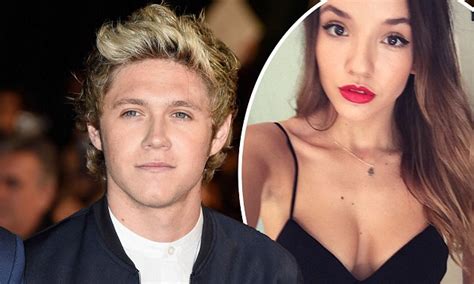 Does Niall Horan Have A New Girlfriend Star Spotted Kissing Melissa Whitelaw Daily Mail
