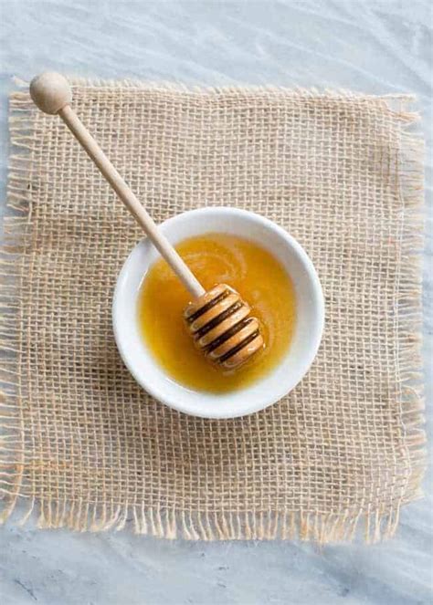7 Ways To Incorporate Honey Into Your Beauty Routine Hello Glow