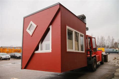 Foldable Prefab Cabin Offers Endless Possibilities