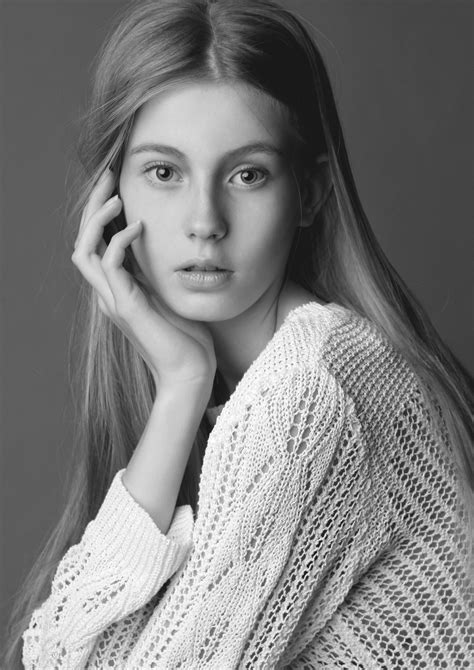 Czechoslovak Models Diana Kratochvilova A Katerina Kopova By Simian