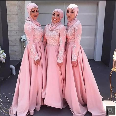 2017 modest long sleeve muslim dress high neck lace appliques formal prom dress hijab abaya