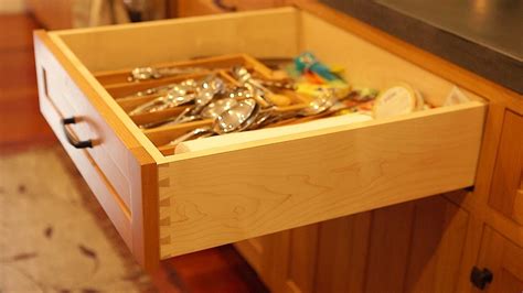 If you are replacing cabinet drawers in a bathroom or kitchen, you might consider changing the drawer fronts. Ep 8: Making Dovetail Drawers - How to build dovetailed ...