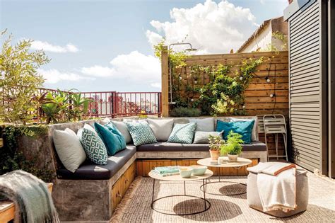 Dos aperturas de riego en la parte inferior: Muebles de terraza y jardín - El Mueble