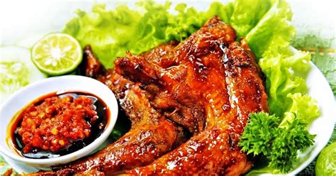 Berikut ini resep omurice simpel ala drama korea. Resep Ayam Bakar Pedas Manis Ala Rumahan Untuk Bunda ...