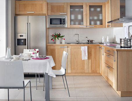 Las cocinas empotradas pequeñas son una de las opciones más usadas en muchos apartamentos y casas pequeñas. Diseños de Cocinas Pequeñas y sencillas