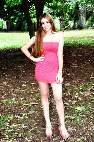 Profile Of Stephania 28 Years Old From Cali Colombia Single Latin Women