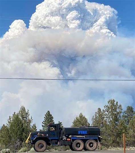 Huge Oregon Blaze Grows As Wildfires Burn Across Western Us Brandon Sun