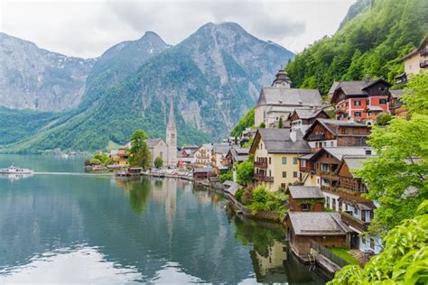 Premium Photo Famous Hallstatt Mountain Village In The Austrian Alps