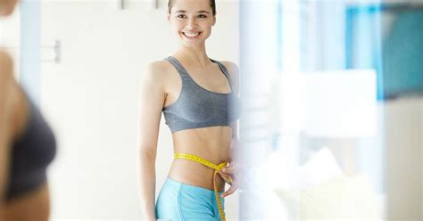 Cinco sencillos hábitos que te ayudarán a reducir la cintura