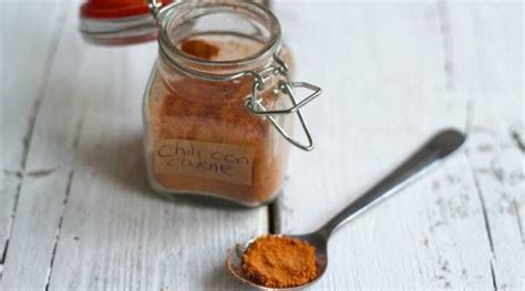 Kruidenmixen zelf maken is lekker en makkelijk