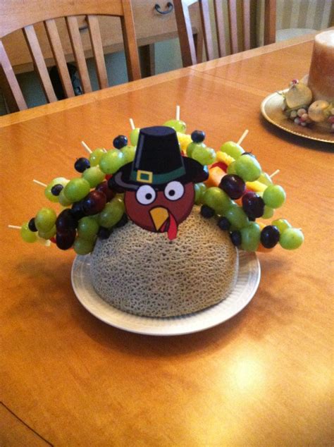 Fruit Turkey Centerpieces For First And Seventh Grade Thanksgiving Celebration Use 1 2