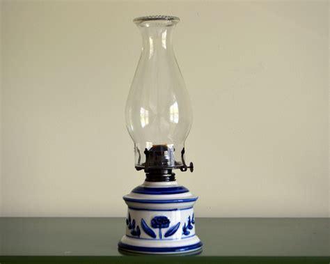 Vintage Lamplight Farms Oil Lamp With White Ceramic Base And