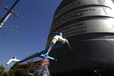 Atención Aguas Andinas informó corte de agua para este viernes en un