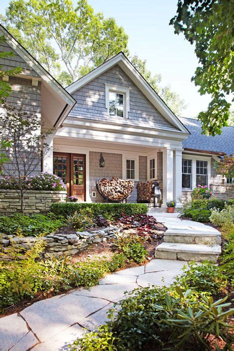 The redo was part of a dwell with dignity makeover. Before and After: Remodeled Ranch House | Ranch house ...