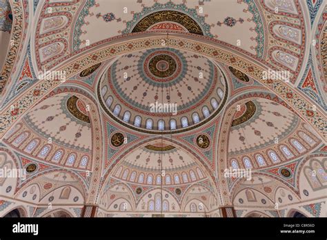 Mosque Dome Interior Stock Photo Alamy