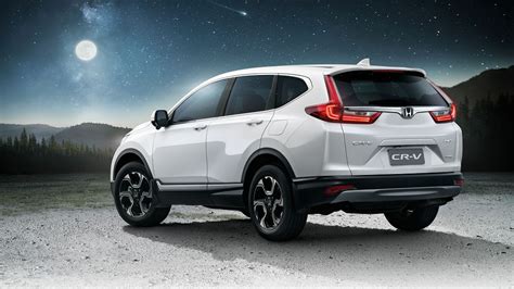 Explore the price, space, fuel economy, performance, safety, efficiency and quality. 2017 Honda CR-V launched in Thailand, prices start at a ...