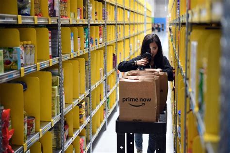 Amazon To Hire 1500 At New Jersey Locations Today