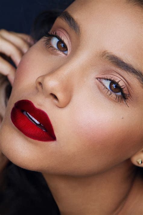 22 Stunning Lip Colors To Try Like Right Now Styles Weekly