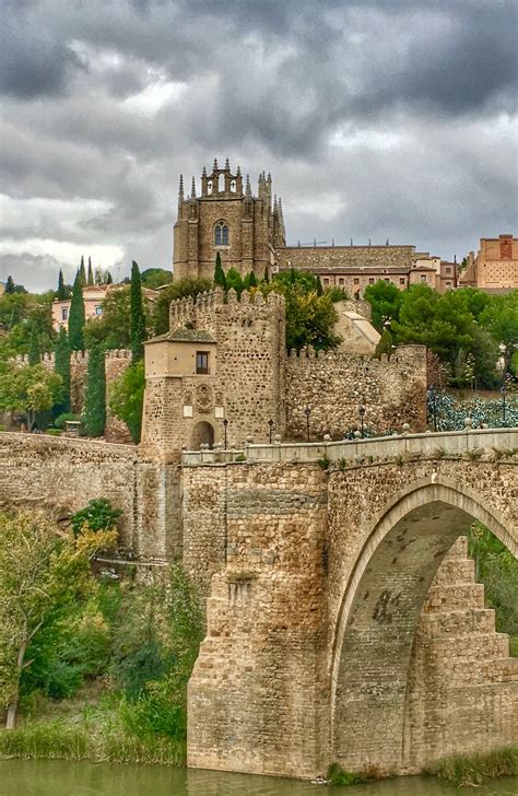 A Well Traveled Life - Travel Blog, Blogger, Travel