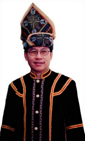 Для просмотра онлайн кликните на видео ⤵. Datuk Dr. Jeffrey Kitingan, a Nationalist pursuing a ...