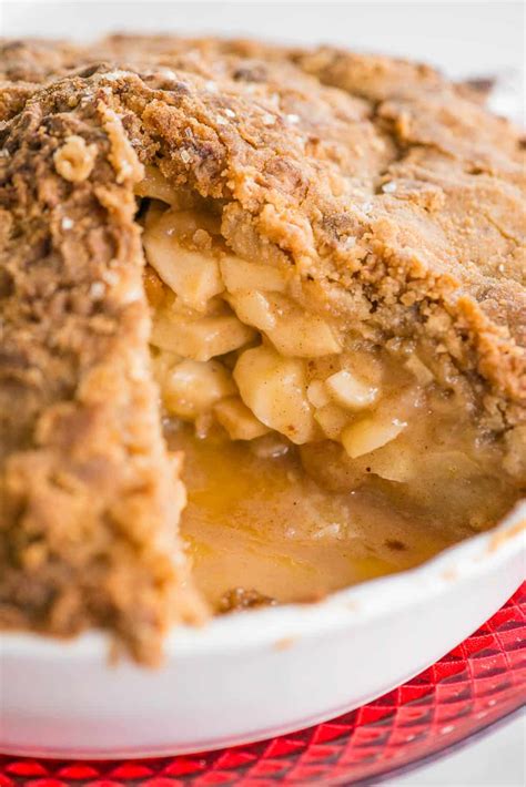 The Best Homemade Dutch Apple Pie Recipe Self Proclaimed Foodie