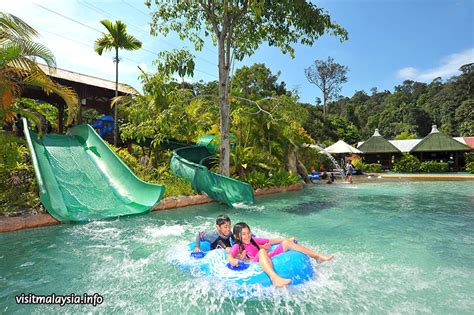 Bukit merah laketown resort waterpark. Taiping